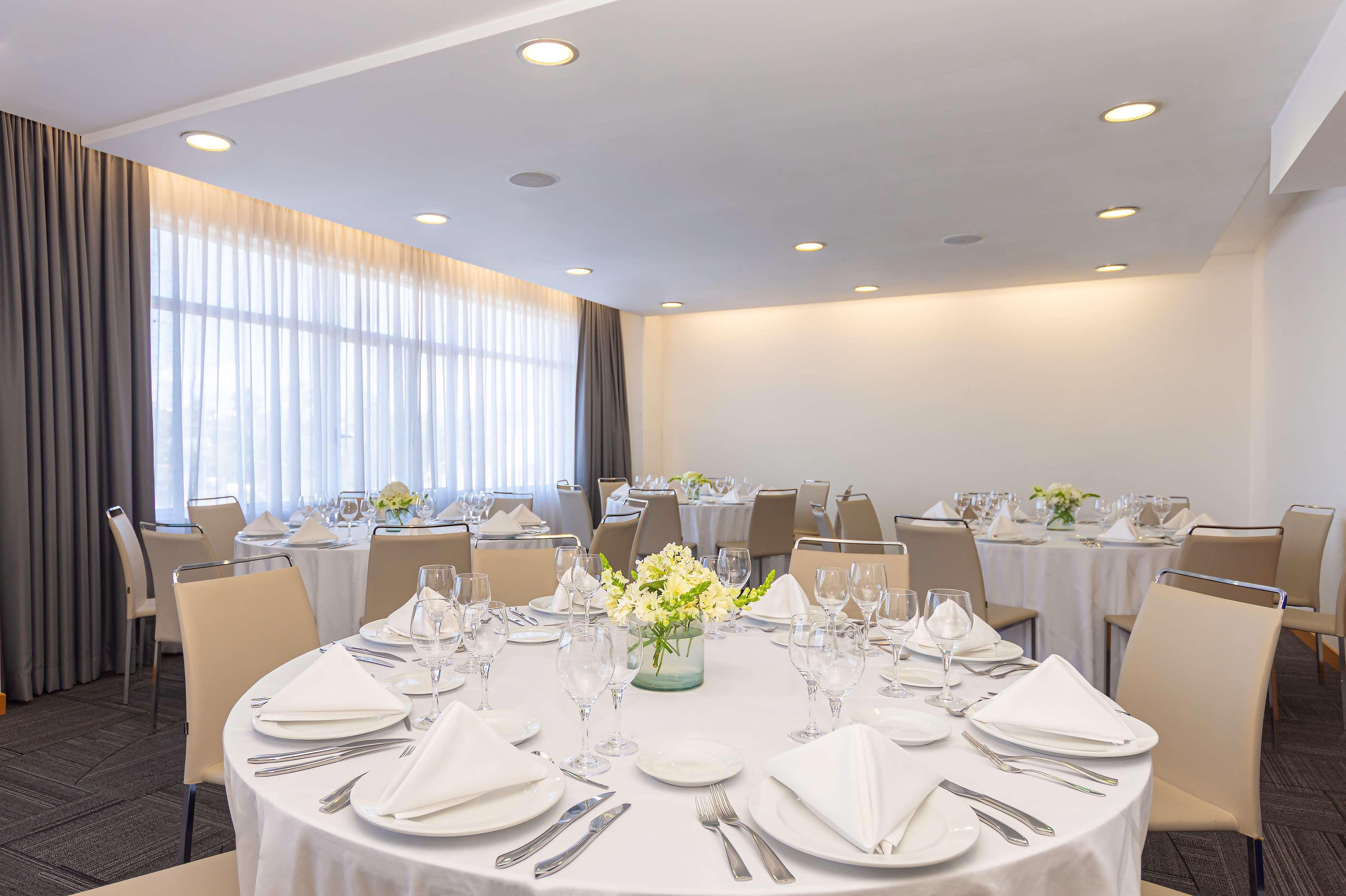 Nh Queretaro Hotell Eksteriør bilde